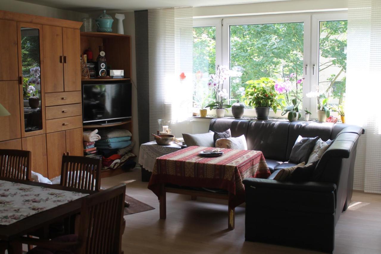 Bed & Breakfast Bonn 24 Mai Bis14 Juni Mit Hund In Der Wohnung Exteriér fotografie